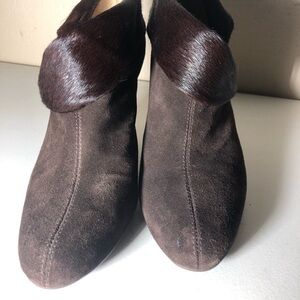 Talboto’ chocolate brown booties size 8